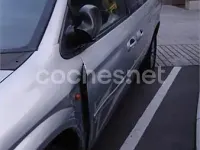 Usado Chrysler Grand Voyager 150 CV (110 kW) 2006 Gris / plata Monovolumen