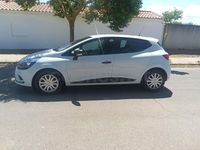 Usado Renault Clio IV Business 75 CV (55 kW) 2019 Blanco Berlina