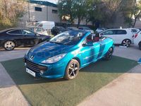 Usado Peugeot 307 CC 143 CV (105 kW) 2006 Azul Descapotable