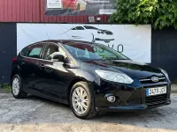 Usado Ford Focus Titanium 125 CV (91 kW) 2015 Negro Berlina