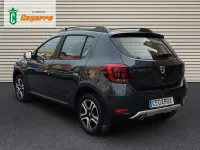 Usado Dacia Sandero Essentiel 101 CV (74 kW) 2020 Negro Utilitario