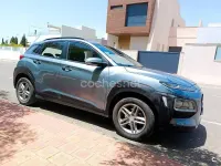 Usado Hyundai Kona 120 CV (88 kW) 2018 Gris / plata SUV