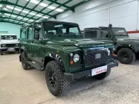 Usado Land Rover Defender 122 CV (89 kW) 2013 Verde SUV