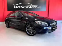 Usado Mercedes CLA200 Shooting Brake 136 CV (100 kW) 2017 Azul Familiar