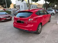 Usado Ford Focus Trend 115 CV (84 kW) 2012 Rojo Berlina