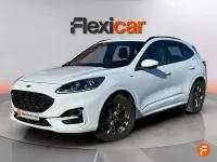 Usado Ford Kuga ST-Line 150 CV (110 kW) 2022 Blanco SUV