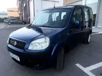 Usado Fiat Doblò Active 105 CV (77 kW) 2006 Azul Monovolumen