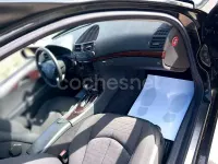 Usado Mercedes E270 Avantgarde 177 CV (130 kW) 2004 Negro Familiar