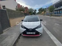 Usado Toyota Aygo X-play 69 CV (50 kW) 2017 Blanco Utilitario