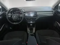 Usado Skoda Fabia Style 95 CV (69 kW) 2022 Rojo Utilitario