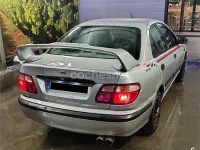 Usado Nissan Almera Comfort 90 CV (66 kW) 2002 Gris / plata Berlina