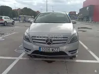 Usado Mercedes B180 109 CV (80 kW) 2010 Gris / plata Monovolumen