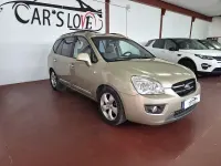 Usado Kia Carens 140 CV (102 kW) 2007 Beige Monovolumen