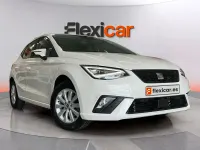 Usado Seat Ibiza Style 116 CV (85 kW) 2023 Blanco Utilitario