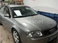 Usado Audi A6 150 CV (110 kW) 2004 Gris / plata Berlina