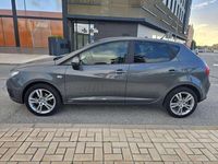 Usado Seat Ibiza Copa 90 CV (66 kW) 2012 Gris Utilitario