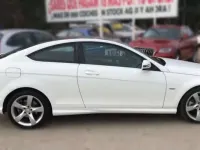 Usado Mercedes C220 170 CV (125 kW) 2015 Blanco Coupe