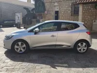 Usado Renault Clio LIMITED 73 CV (53 kW) 2015 Gris Utilitario