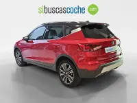 Usado Seat Arona Ecomotive 95 CV (69 kW) 2019 Rojo SUV