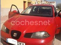 Usado Seat Ibiza Sport 100 CV (73 kW) 2005 Rojo Utilitario