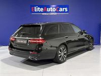 Usado Mercedes E300 306 CV (225 kW) 2022 Negro Familiar