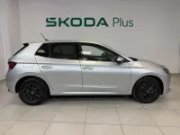 Usado Skoda Fabia Selection 95 CV (69 kW) 2026 Gris / plata Utilitario