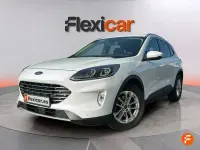 Usado Ford Kuga Titanium 150 CV (110 kW) 2023 Blanco SUV