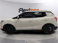 Usado SsangYong Tivoli Limited 116 CV (85 kW) 2018 Blanco SUV