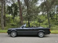 Usado BMW 318 Sport Line 115 CV (84 kW) 1991 Negro Descapotable