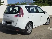 Usado Renault Scenic E-Tech Dynamique 130 CV (95 kW) 2011 Blanco Monovolumen