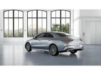 Usado Mercedes CLA200 150 CV (110 kW) 2024 Plata iridio metalizado Berlina