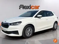 Usado Skoda Fabia Active 80 CV (58 kW) 2022 Blanco Utilitario