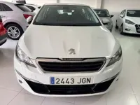 Usado Peugeot 308 Active 125 CV (91 kW) 2015 Blanco Utilitario