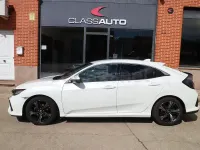 Usado Honda Civic Elegance 129 CV (94 kW) 2018 Blanco Berlina