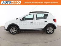 Usado Dacia Sandero Stepway 90 CV (66 kW) 2018 Blanco Berlina