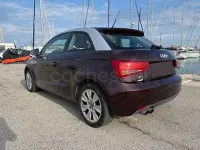 Usado Audi A1 Ambition 122 CV (89 kW) 2010 Violeta / lila Utilitario