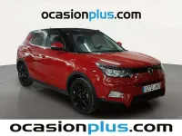 Usado SsangYong Tivoli Limited 128 CV (94 kW) 2015 Rojo SUV