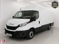 Usado Iveco Daily 170 CV (125 kW) 2023 Blanco Berlina