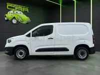 Usado Opel Combo Life Elegance 102 CV (75 kW) 2022 Blanco Monovolumen