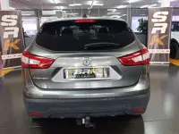 Usado Nissan Qashqai N-Connecta 110 CV (80 kW) 2017 Gris SUV