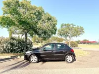 Usado Peugeot 207 Premium 120 CV (88 kW) 2009 Negro Berlina