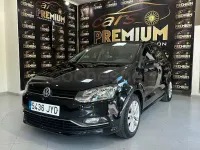 Usado VW Polo Advance 90 CV (66 kW) 2017 Negro Berlina