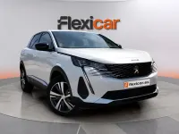 Usado Peugeot 3008 Allure 131 CV (96 kW) 2023 Blanco SUV