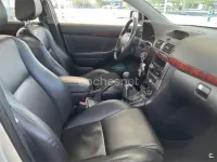 Usado Toyota Avensis Executive 147 CV (108 kW) 2006 Beige Berlina