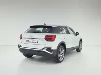 Usado Audi Q2 Black Edition 150 CV (110 kW) 2025 Gris SUV