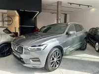 Usado Volvo XC60 Inscription 197 CV (144 kW) 2020 Gris / plata SUV