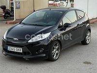 Usado Ford Fiesta Trend 90 CV (66 kW) 2009 Negro Utilitario