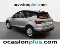 Usado Seat Arona Style 110 CV (80 kW) 2023 Gris plata SUV