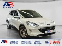 Usado Ford Kuga Titanium 150 CV (110 kW) 2021 Blanco SUV