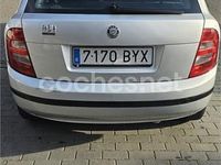 Usado Skoda Fabia Classic 68 CV (50 kW) 2002 Gris / plata Berlina